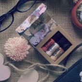 Xử lý mỹ phẩm vấy bẩn quần áo